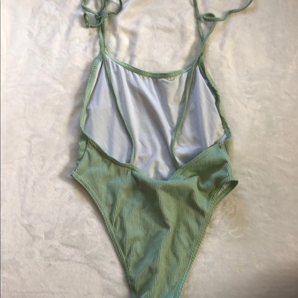 Bathing suit